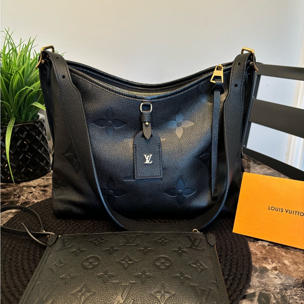 Louis Vuitton carry all pm